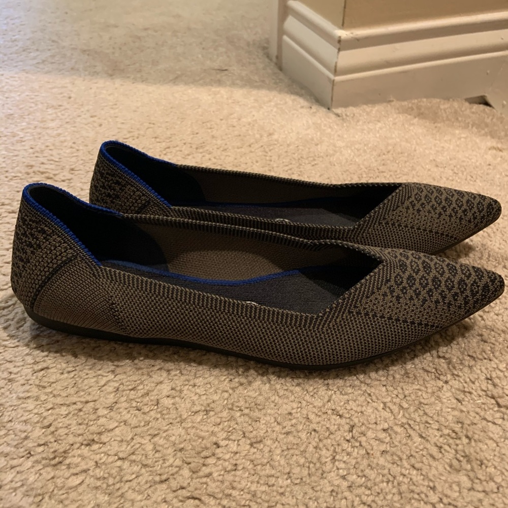 [SOLD] Rothy’s Walnut Python Points (Size 8.5) - Picture 10 of 10
